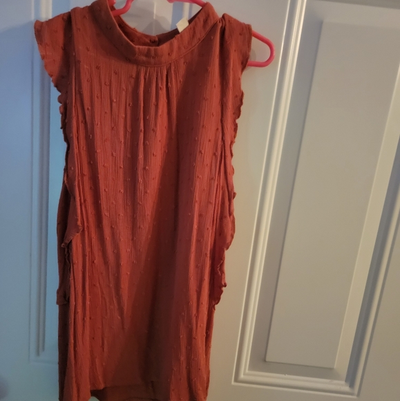 High Neck Ruffle Tank - Picture 3 of 6